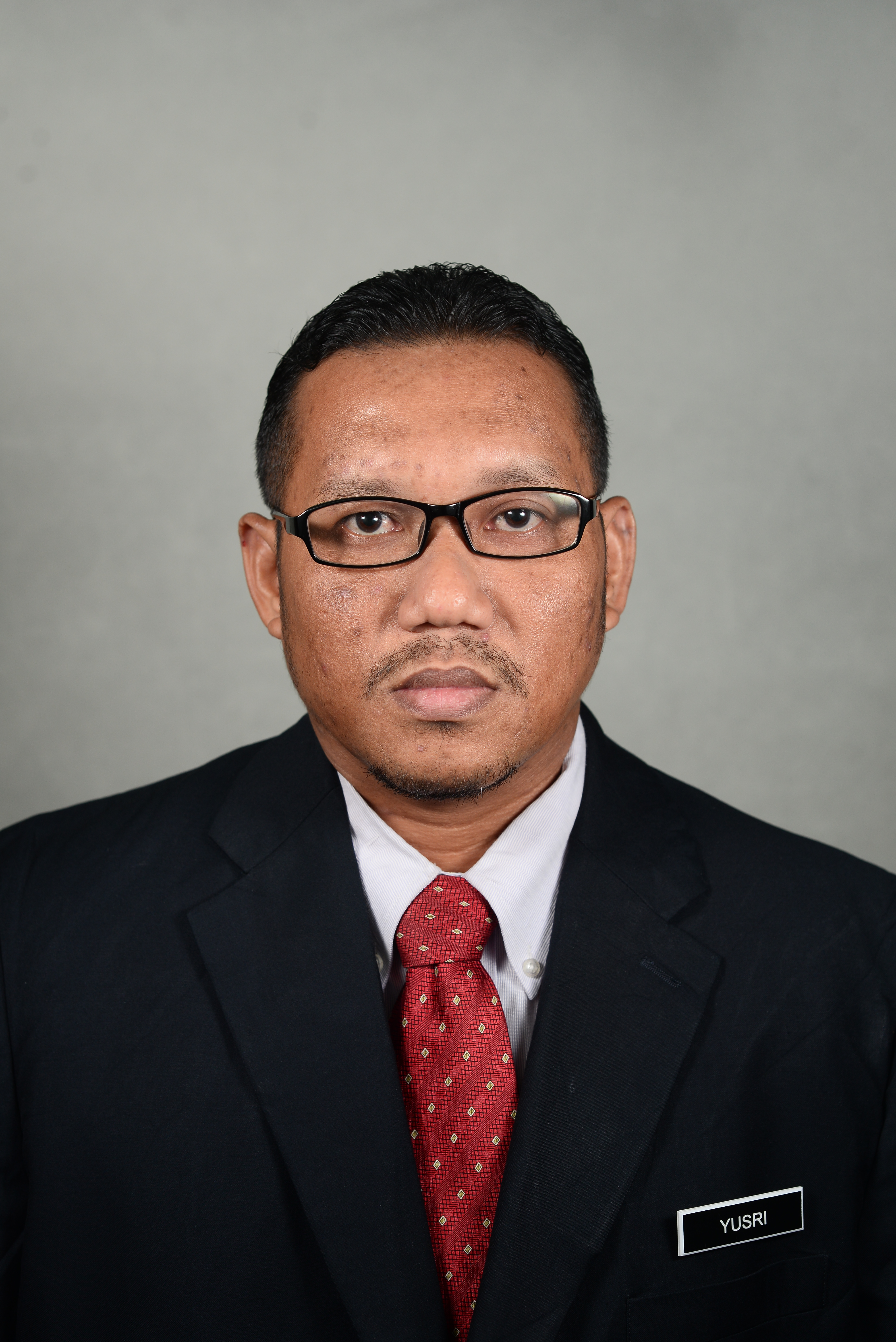 MUHAMMAD YUSRI BIN MD YASIUDIN