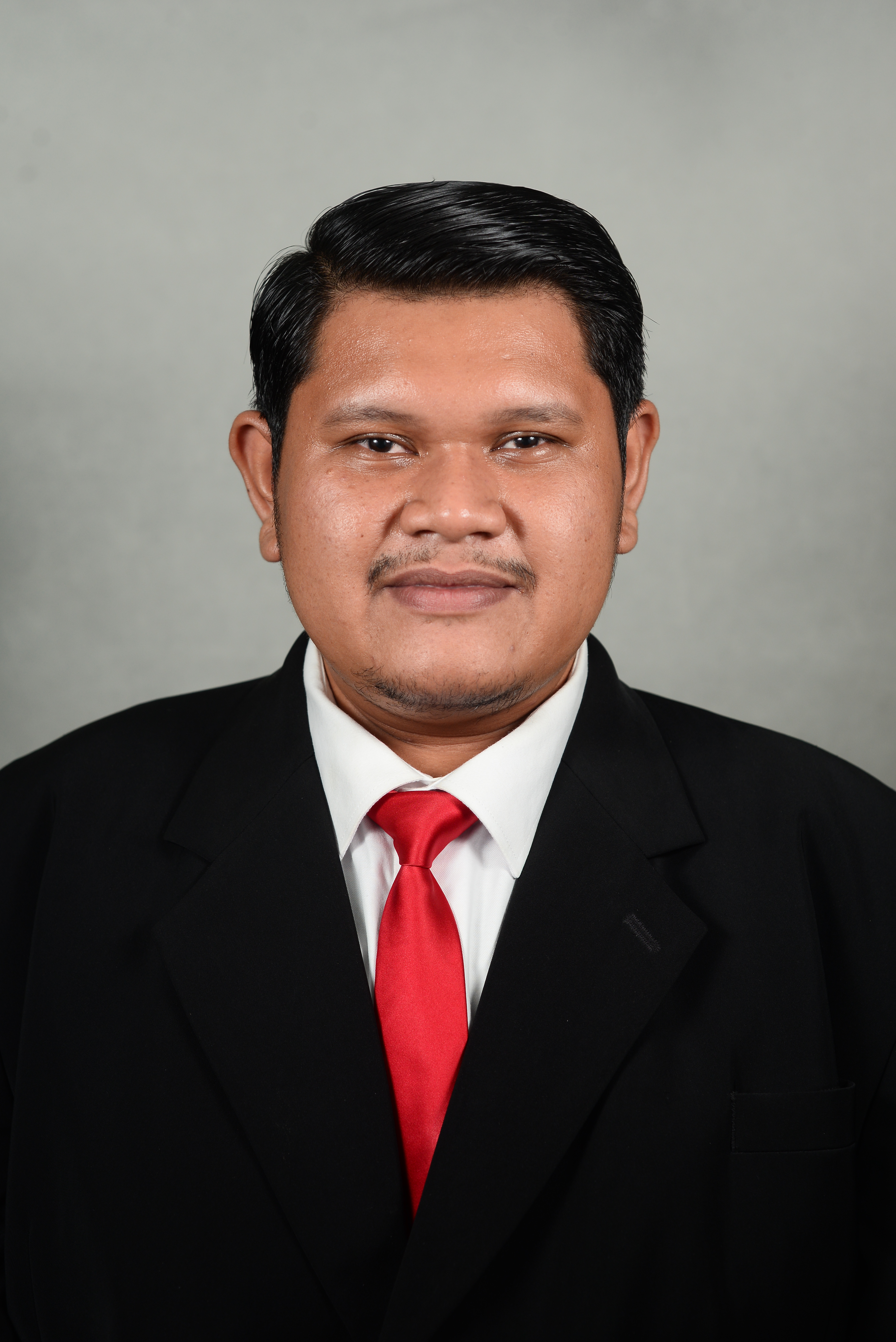 MUHAMMAD AMIR ARIF BIN ZUBIR
